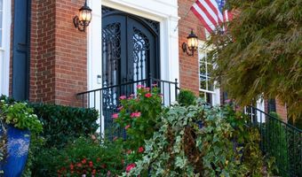 5344 Chaversham Ln, Peachtree Corners, GA 30092