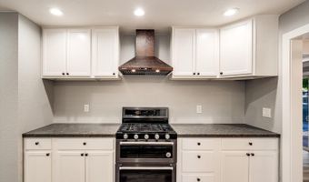 5346 Montecito Ave, Santa Rosa, CA 95404