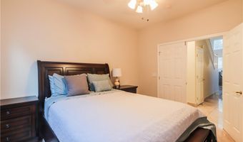 1008 Meadowleah St, Las Vegas, NV 89145
