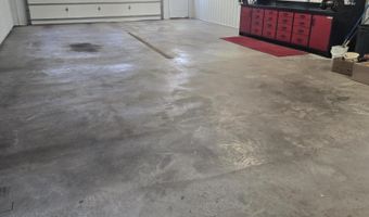 1306 1st St, Britton, SD 57430