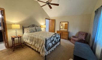 625 Old Turnpike Rd E, Banner Elk, NC 28604