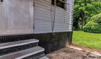 102 Edgewood Rd S, Asheville, NC 28803