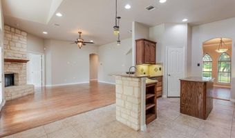 181 Churchill Cir, Weatherford, TX 76085