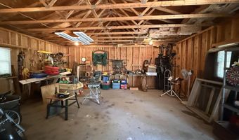 2242 W 15th Ave, Adams, WI 53910