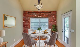 549 Turtle Ln, Brandon, MS 39047