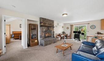 10124 WISEACRE Ln, Aurora, OR 97002