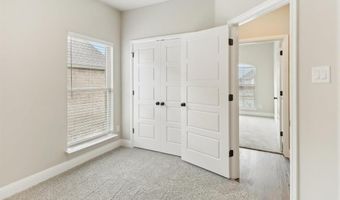 212 Navajo Trl, Alvarado, TX 76009