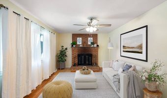 114 W North St, Felton, DE 19943