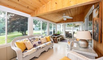 859 Country Club Ln, Ashland, OH 44805
