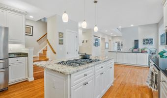 19917 INTERLACHEN Cir, Ashburn, VA 20147