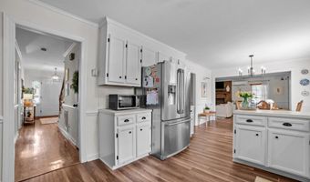 4259 Pinewood Dr, Ayden, NC 28513
