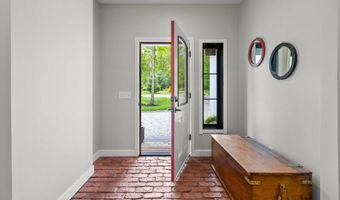 45 Lloyd Bowen Ct, Glocester, RI 02814