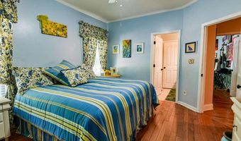283 Creekside Dr, Arnoldsville, GA 30619