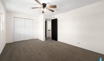 101 N Pipestone St 2, Brandon, SD 57005