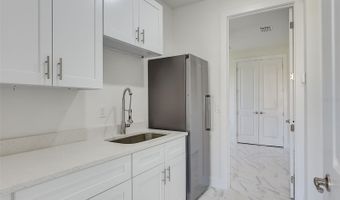 3889 WALKER Rd, Apopka, FL 32703