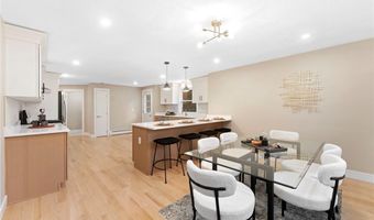 75 Walnut Rd, North Kingstown, RI 02852