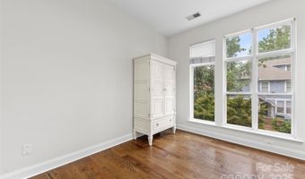 928 Garden District Dr, Charlotte, NC 28202