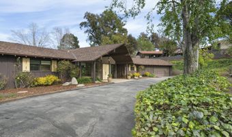 230 Avocado Pl, Camarillo, CA 93010