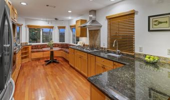 3800 Carbo Ct, La Mesa, CA 91941