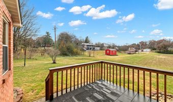 1067 Brighton Dr, Alcoa, TN 37701