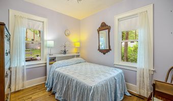 4951 W Liberty Rd, Ann Arbor, MI 48103