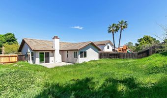 325 Cheyenne Ln, Escondido, CA 92026