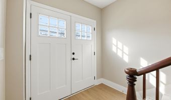 47 Church St, Allentown, NJ 08501