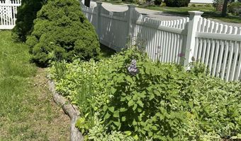 95 Sanford Street St, Bangor, ME 04401