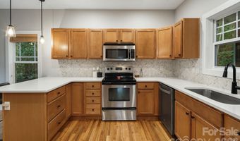 29 Winding Rd, Asheville, NC 28803