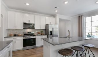 116 Lemongrass Ln, Bermuda Run, NC 27009
