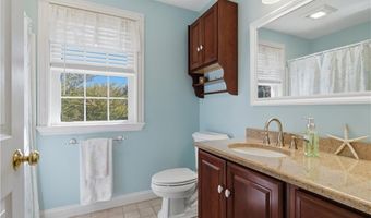 23 Whipple Rd, Glocester, RI 02814