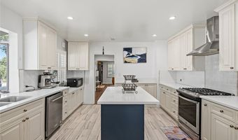 901 Kingsley Dr, Arcadia, CA 91007