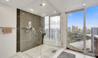 19355 Turnberry Way 26E, Aventura, FL 33180