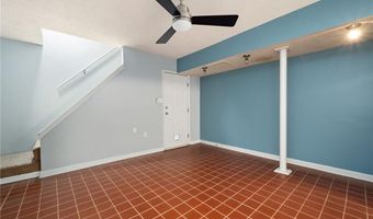 305 Summer Ct, Woodstock, GA 30188