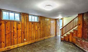 10 Roosevelt Ave, Lincoln, RI 02865
