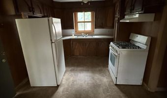 1313 Greene St, Abbeville, LA 70510