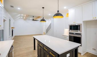 3 Moniave Ln, Bella Vista, AR 72715