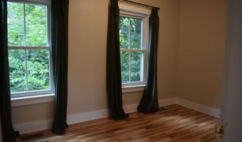 30-32 Main St, Bennington, NH 03442