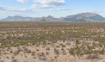 W Saguaro Hill B-2 Road, Congress, AZ 85332