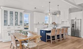 322 Third St, Beach Haven, NJ 08008