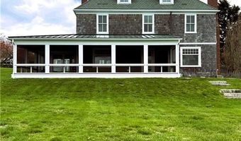 41 Walcott Ave, Jamestown, RI 02835