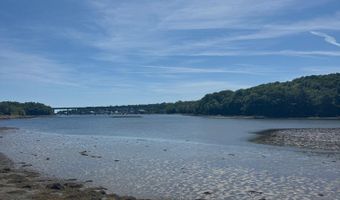 Robbins Road, Belfast, ME 04915