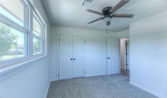 1063 Rolling Meadows Ct, Bartlesville, OK 74006
