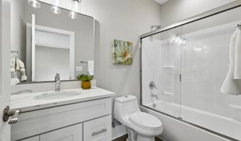735 N GEORGE MASON Dr, Arlington, VA 22203