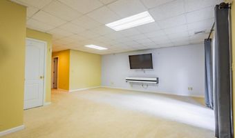 2119 Altamont Dr, Ashland, KY 41101
