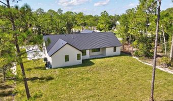 2310 Columbus Ave, Alva, FL 33920