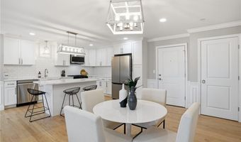 9 Joseph N Zenga Jr Blvd 306, East Greenwich, RI 02818