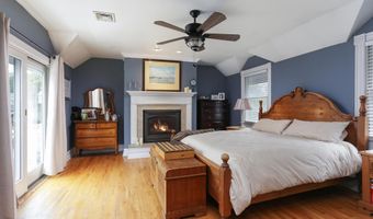 121 Center Ave, Atlantic Highlands, NJ 07716