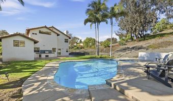 2070 Tiffany Dr, Oceanside, CA 92056