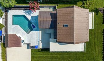 2988 1st Ave, Avalon, NJ 08202